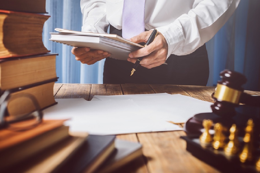 وکیل در فردیس