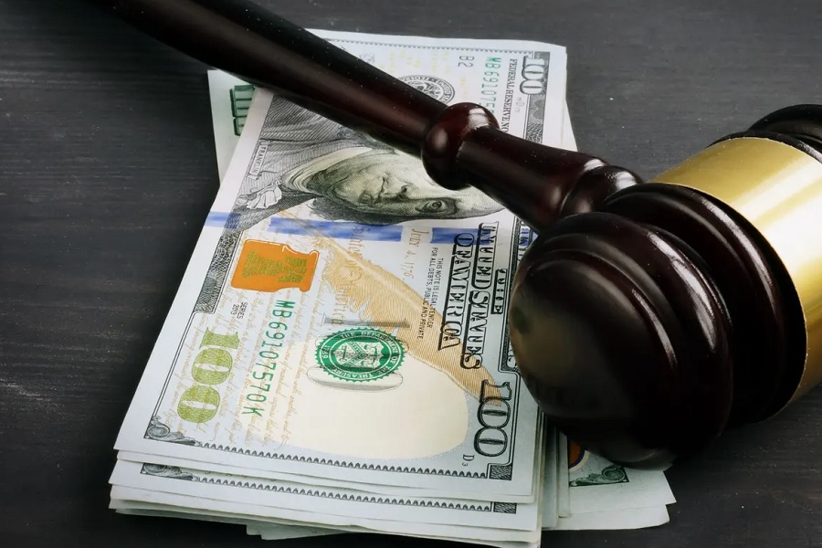 اهمیت نقش وکیل متخصص در فرآیند مطالبه خسارت